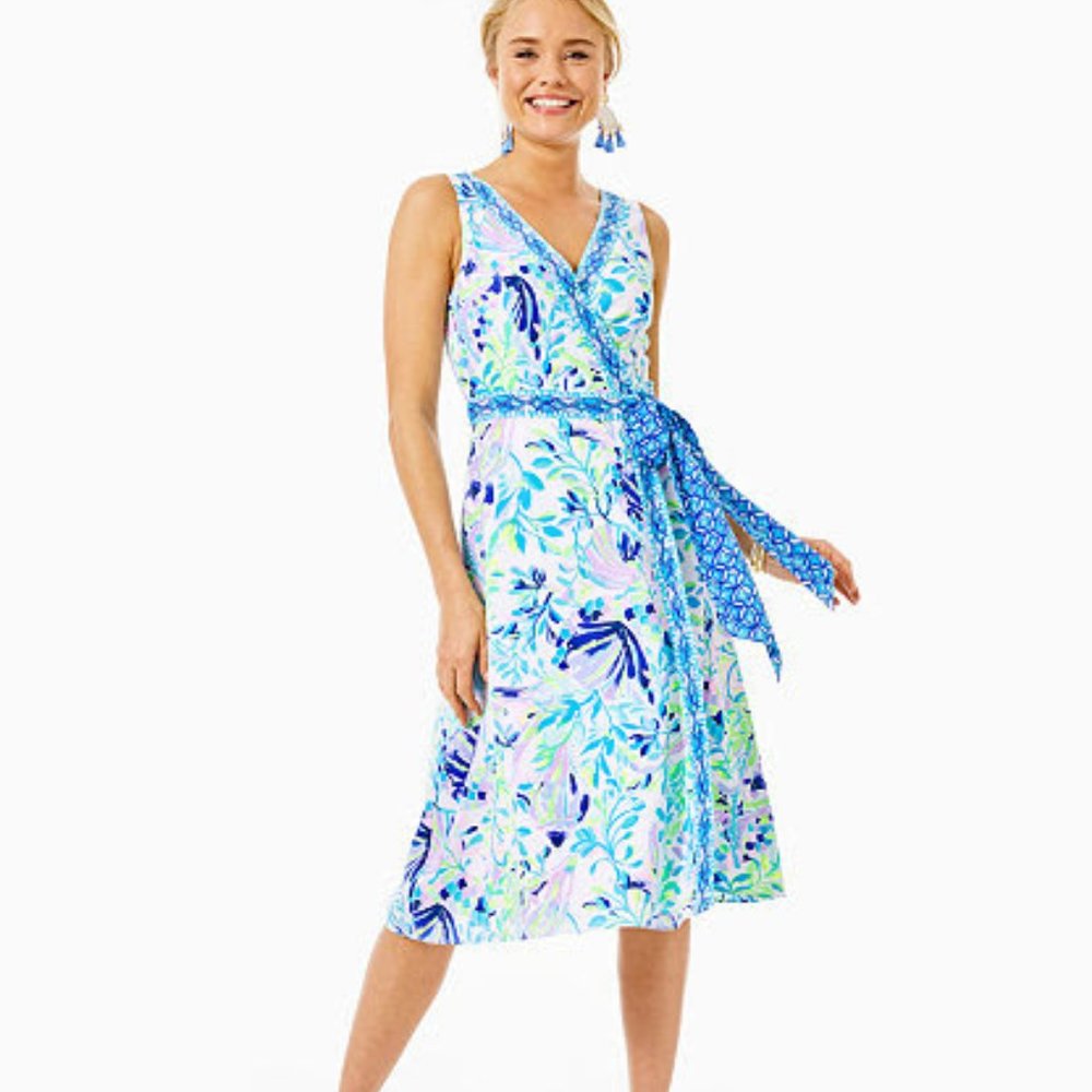NWT Shaylee Stretch Midi Wrap Dress